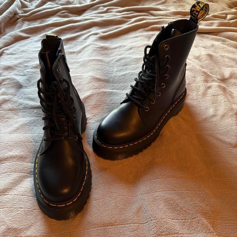 Dr. Martens Jadon platform boots  Size 9